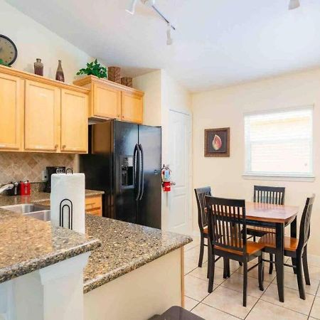 5 Bedroom, 7 Bed , 3 Bathroom Midterm Rental Home With Pool And Game Room, Near Disney Davenport Exteriör bild