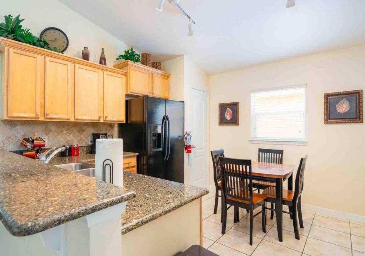5 Bedroom, 7 Bed , 3 Bathroom Midterm Rental Home With Pool And Game Room, Near Disney Davenport Exteriör bild